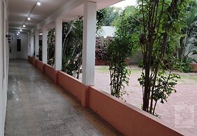 6 CR Hotel Natraj Aurangabad