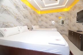 HOTEL CYRIL