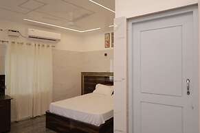 HOTEL CYRIL