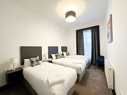 Mulberry Aparthotel
