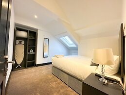 Mulberry Aparthotel