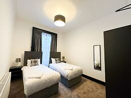 Mulberry Aparthotel