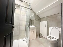 Mulberry Aparthotel