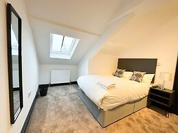 Mulberry Aparthotel