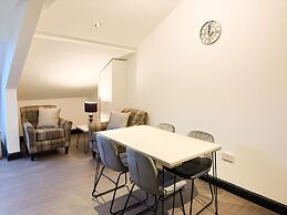 Mulberry Aparthotel
