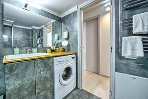 Muse A Dreamy and Fresh New Apartment