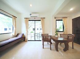 Isara Nai Yang Resort