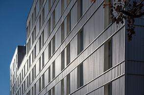 MILESTONE Wroclaw Fabryczna by Tribera