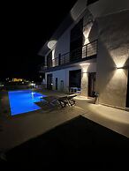Mila Villa Foçaköy