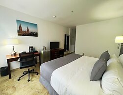 La Quinta by Wyndham Reynosa