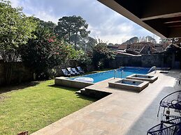 Casa Ndomi Valle de Bravo