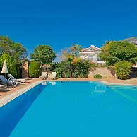 Orka Crystal Villa in Oludeniz