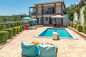 Villa Naisy in Tsilivi