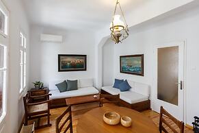 Esperos Apartment in Sporades
