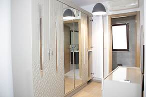 Solo Suites Hotel