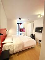 Citizen suites