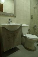 Amchit Grand Hotel