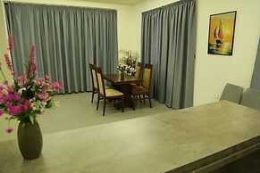 Amchit Grand Hotel