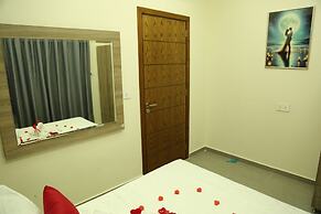 Amchit Grand Hotel
