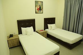 Amchit Grand Hotel