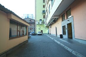Rooftop City View apartments