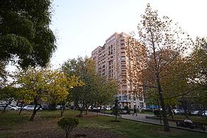 Rooftop City View apartments