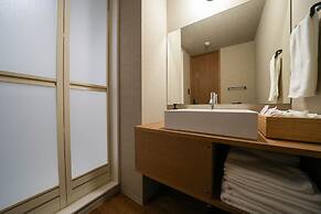 Green Room Hotel