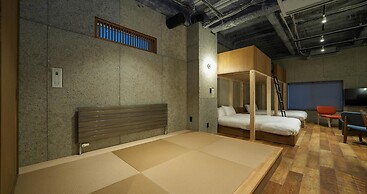 Green Room Hotel