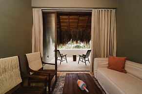 Naio Hotel y Villas By OxoHotel