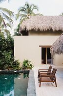 Naio Hotel y Villas By OxoHotel