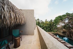 Naio Hotel y Villas By OxoHotel