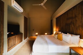 Naio Hotel y Villas By OxoHotel