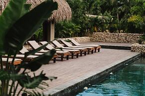 Naio Hotel y Villas By OxoHotel