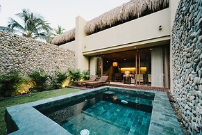 Naio Hotel y Villas By OxoHotel