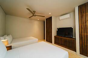 Naio Hotel y Villas By OxoHotel
