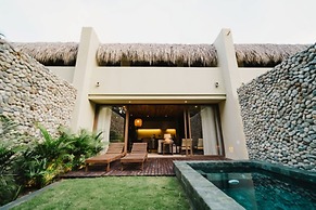 Naio Hotel y Villas By OxoHotel