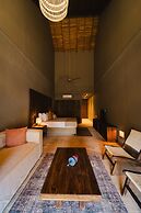 Naio Hotel y Villas By OxoHotel