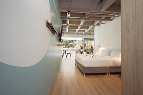 Hojarasca by Wynwood House