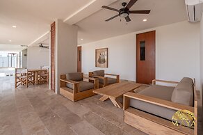 NHOA 107B Lux 1BR Condo Pool access in Aldea Zama