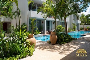 NHOA 107B Lux 1BR Condo Pool access in Aldea Zama