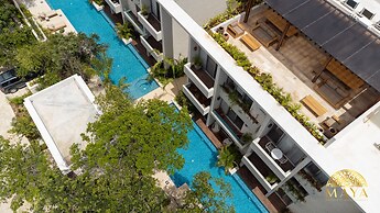 NHOA 302B Lux 1BR Condo Top Jungle View Aldea Zama