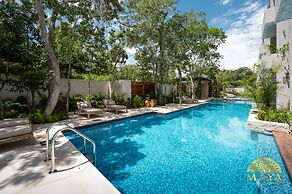NHOA 302B Lux 1BR Condo Top Jungle View Aldea Zama