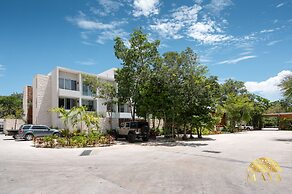 NHOA 302B Lux 1BR Condo Top Jungle View Aldea Zama