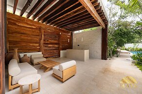 NHOA 302B Lux 1BR Condo Top Jungle View Aldea Zama