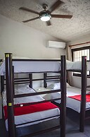 Naranjo Hostel