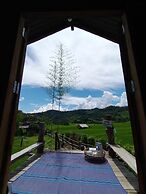 Chinopuu Hut Homestay