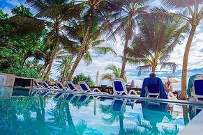 Nico Beach Hotel