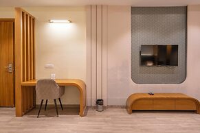 Excel Hotels & Resorts Corbett