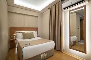Uğurlu Hotel
