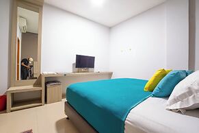 Kelowna Dwiwarna Residence